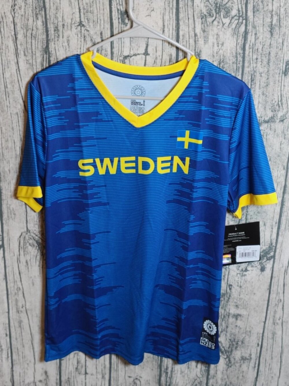 Sweden FIFA 2023 World Cup Women's Fan Shirt Top by Outerstuff Size Large